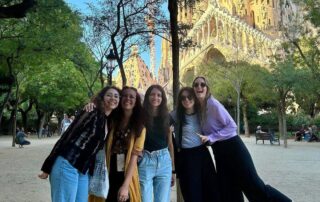 gruppo di ragazze in tirocinio europeo