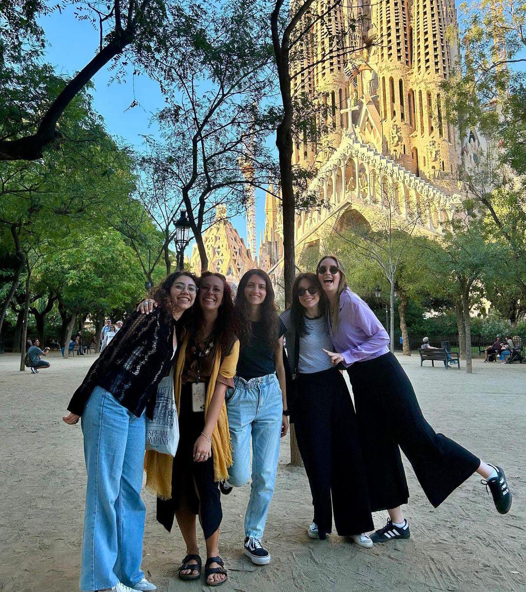 gruppo di ragazze in tirocinio europeo